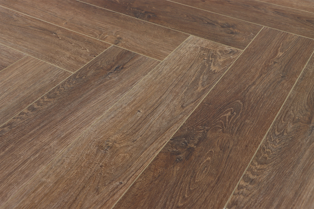 Кварцвиниловый SPC ламинат Cronafloor Herringbone Дуб Тулуза H001 венгерская елка 640×128×4,5